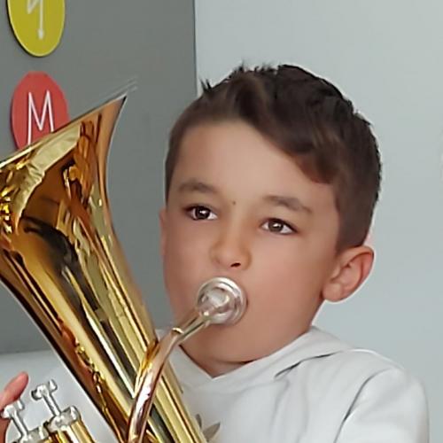 h